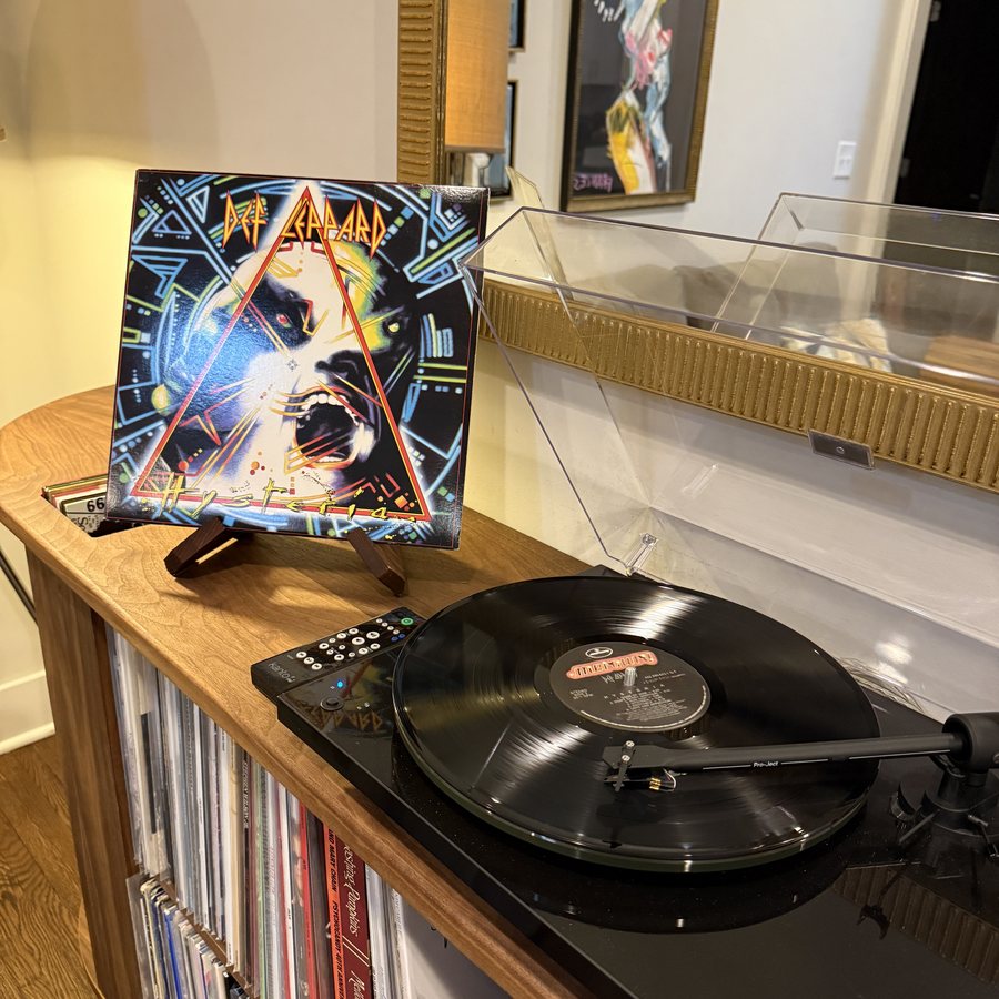 Def Leppard - Hysteria